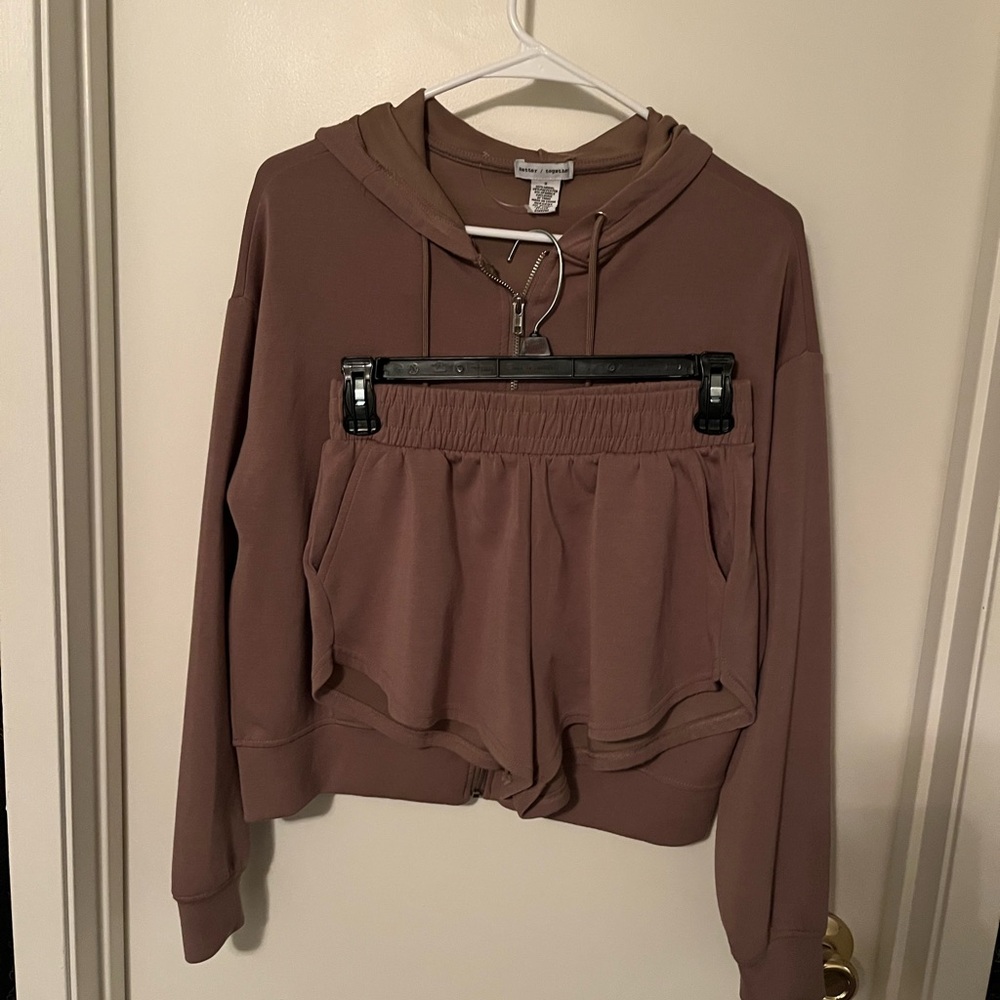 Women's Brown Zip-Up Hoodie And shorts  Set. Very Soft